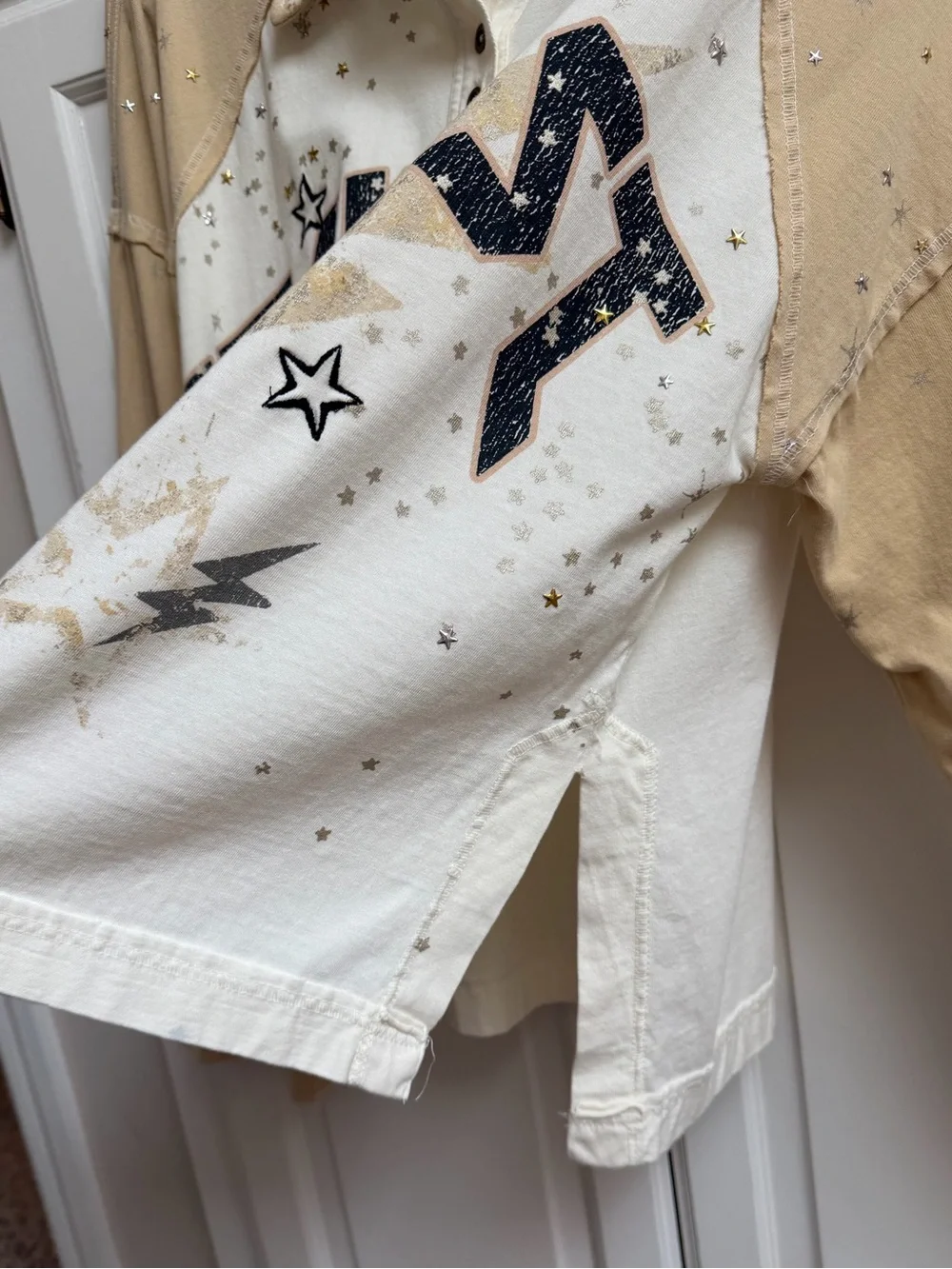 Anthropologie Pilcro Long Sleeve Stardust Graphic Henley Top Size Medium - Picture 11 of 16